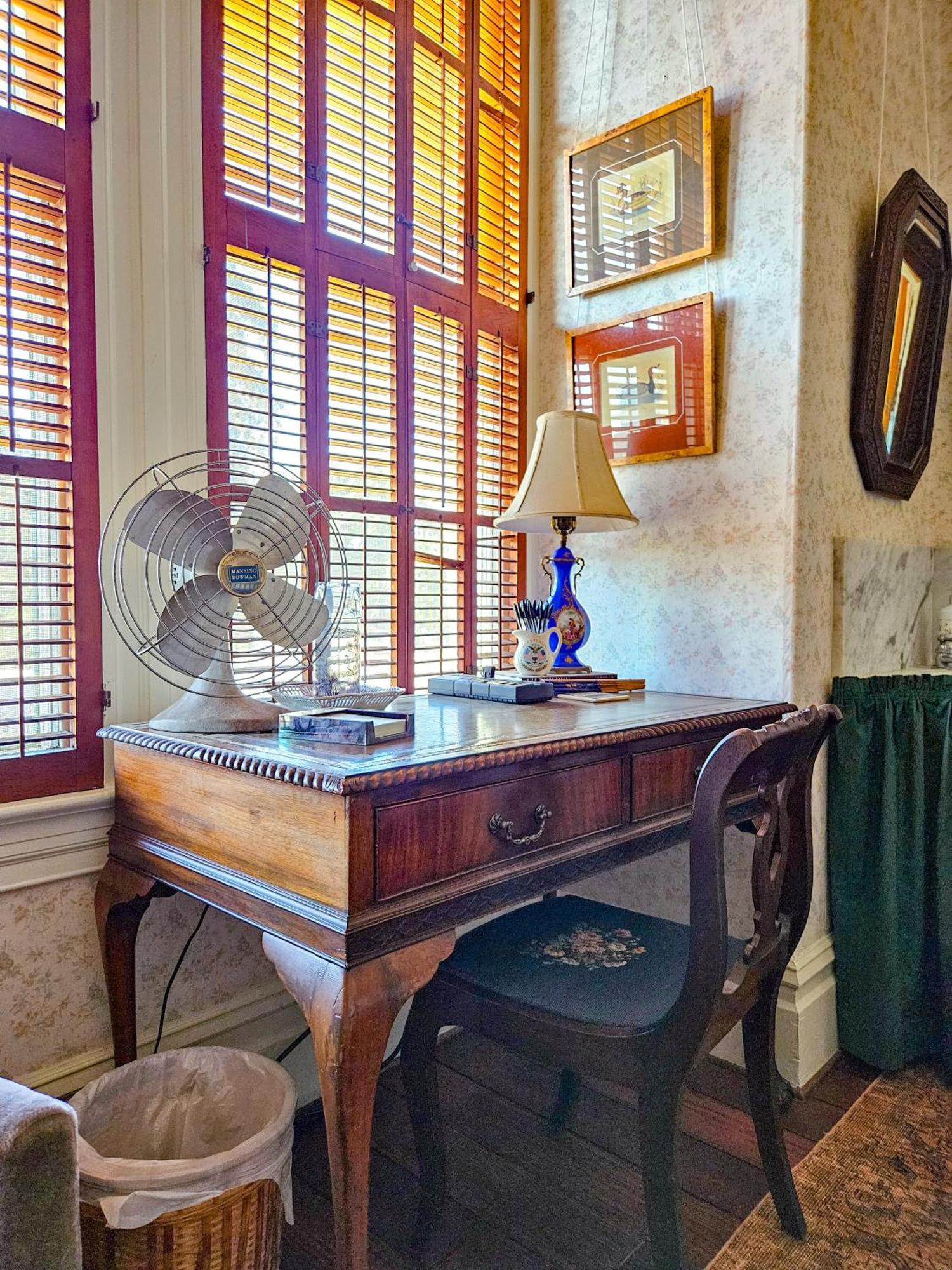 The Jd Hyde Historic Inn Visalia Exterior foto